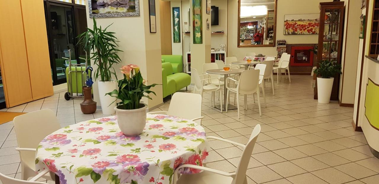 La Falena 3* Cervia